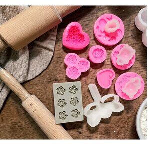 12 Pc Silicone Molds Freshies Wax Melts Crafts Dragonfly Hearts Skull Flowers